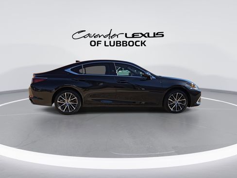 New 2025 Lexus ES 350 w/ Premium Package image 9