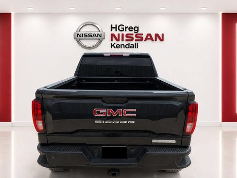 Used 2022 GMC Sierra 1500 Elevation RWD image 4