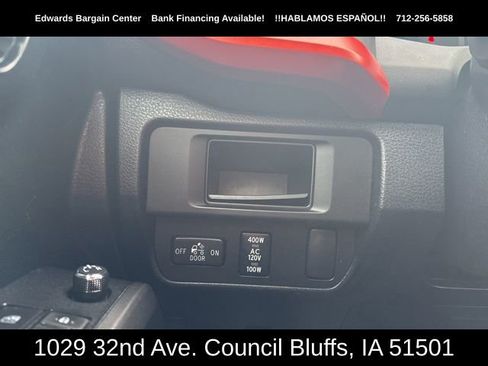 Used 2016 Toyota Tacoma SR image 18