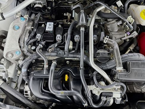 Used 2024 Nissan Sentra S image 38