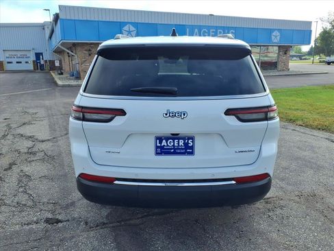 Used 2023 Jeep Grand Cherokee L Laredo image 19