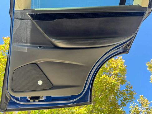 Used 2016 Tesla Model X 75D AWD/4WD image 12