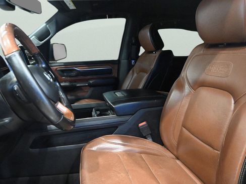 Used 2019 RAM 1500 Limited image 9