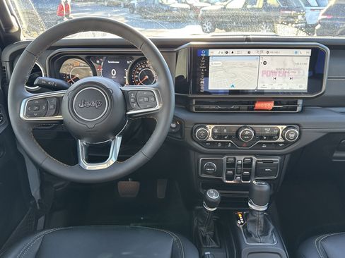 Used 2024 Jeep Wrangler Sahara w/ Technology Group image 27