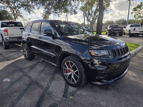 Used 2017 Jeep Grand Cherokee SRT w/ Trailer Tow Group IV AWD/4WD image 2