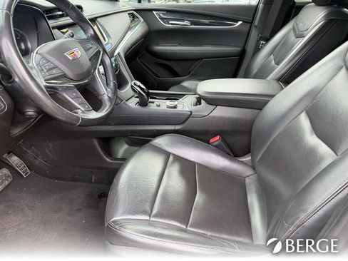 Used 2022 Cadillac XT5 Premium Luxury FWD image 22