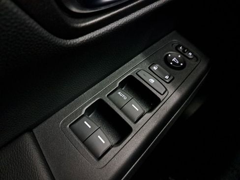 Used 2025 Honda CR-V LX image 25