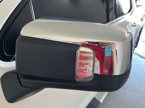 Used 2024 Chevrolet Silverado 1500 LTZ image 37