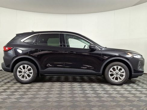 Used 2023 Ford Escape Active AWD/4WD image 10