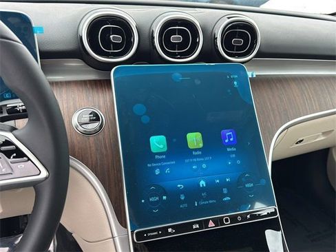 New 2025 Mercedes-Benz C 300 Sedan image 17