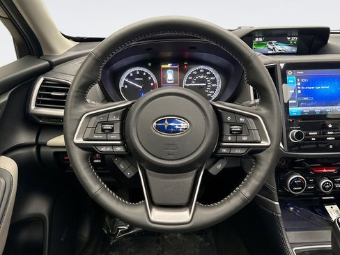 Used 2022 Subaru Forester Limited image 12