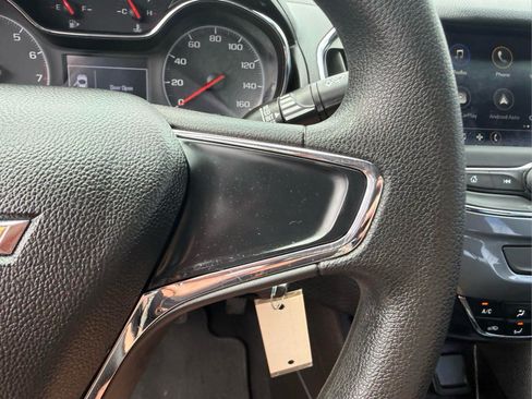 Used 2019 Chevrolet Cruze LS FWD image 25