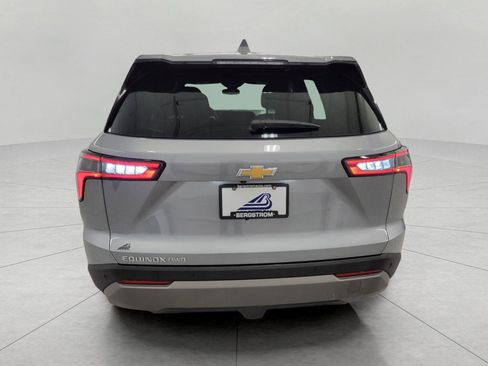 Used 2025 Chevrolet Equinox LT image 25