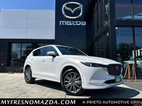 New 2025 MAZDA CX-5 Signature image 1