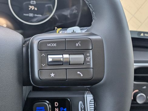 Used 2026 Hyundai Palisade FWD Hybrid image 32