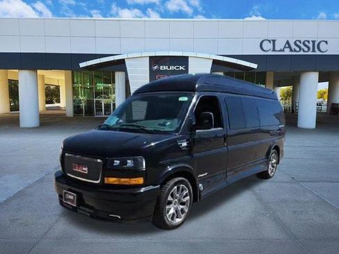New 2026 GMC Savana 2500 Extended w/ Driver Convenience Package image 3