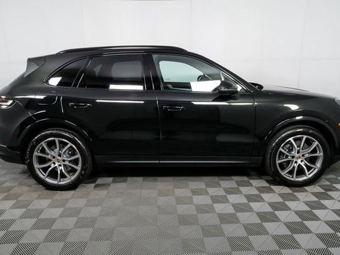 New 2026 Porsche Cayenne image 30