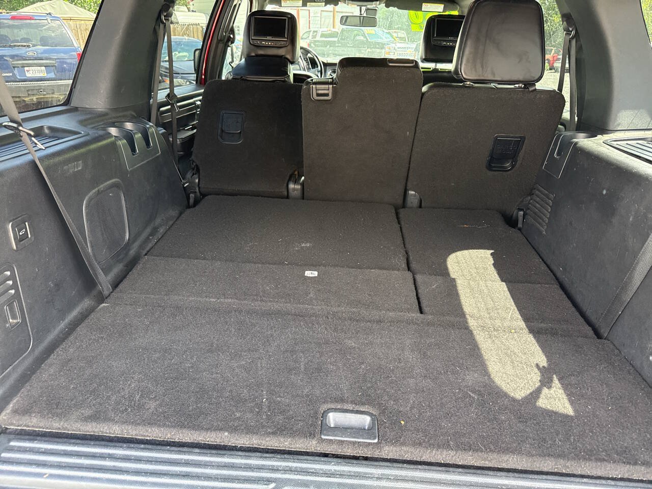 Used 2015 Ford Expedition Platinum RWD image 11