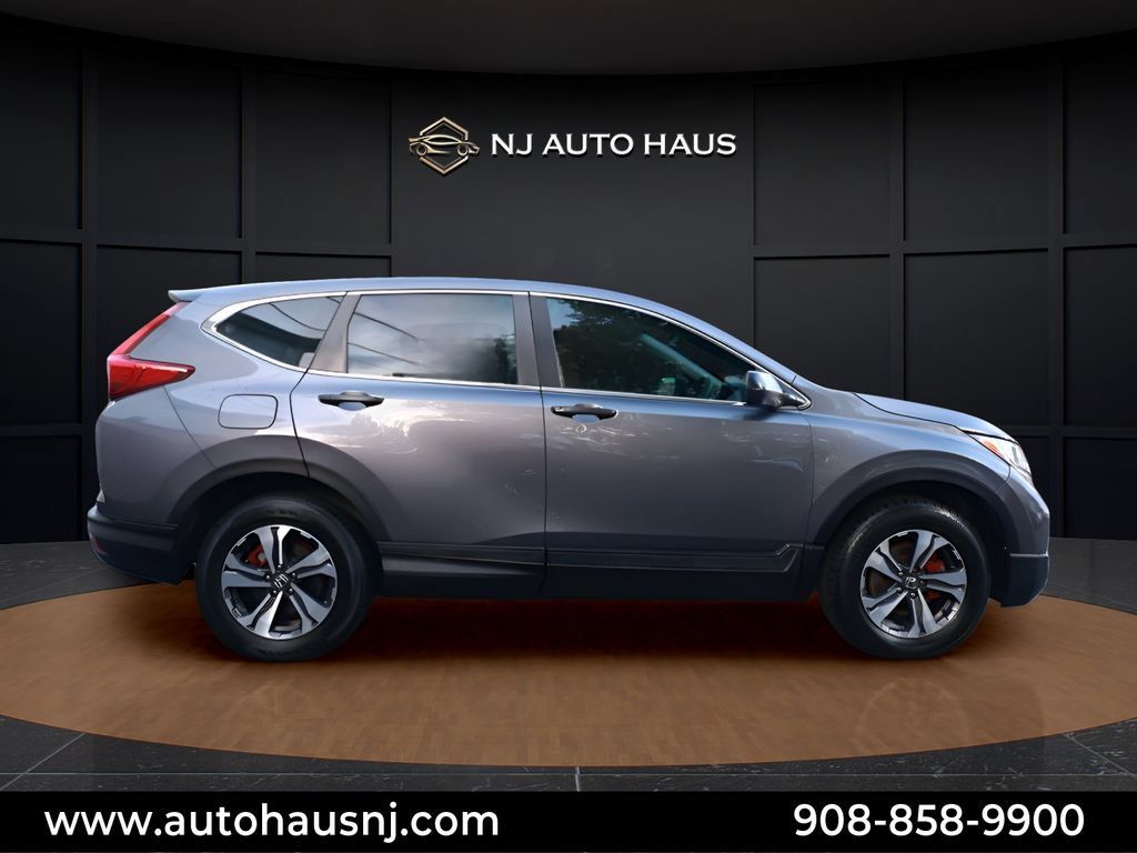 Used 2017 Honda CR-V LX image 12