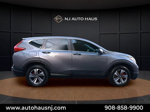 Used 2017 Honda CR-V LX image 12