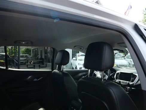 Used 2020 GMC Terrain SLT w/ Preferred Package FWD image 24