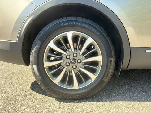 Used 2020 Lincoln Nautilus FWD w/ Equipment Group 101A image 19
