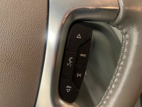 Used 2014 Chevrolet Traverse LT FWD image 38