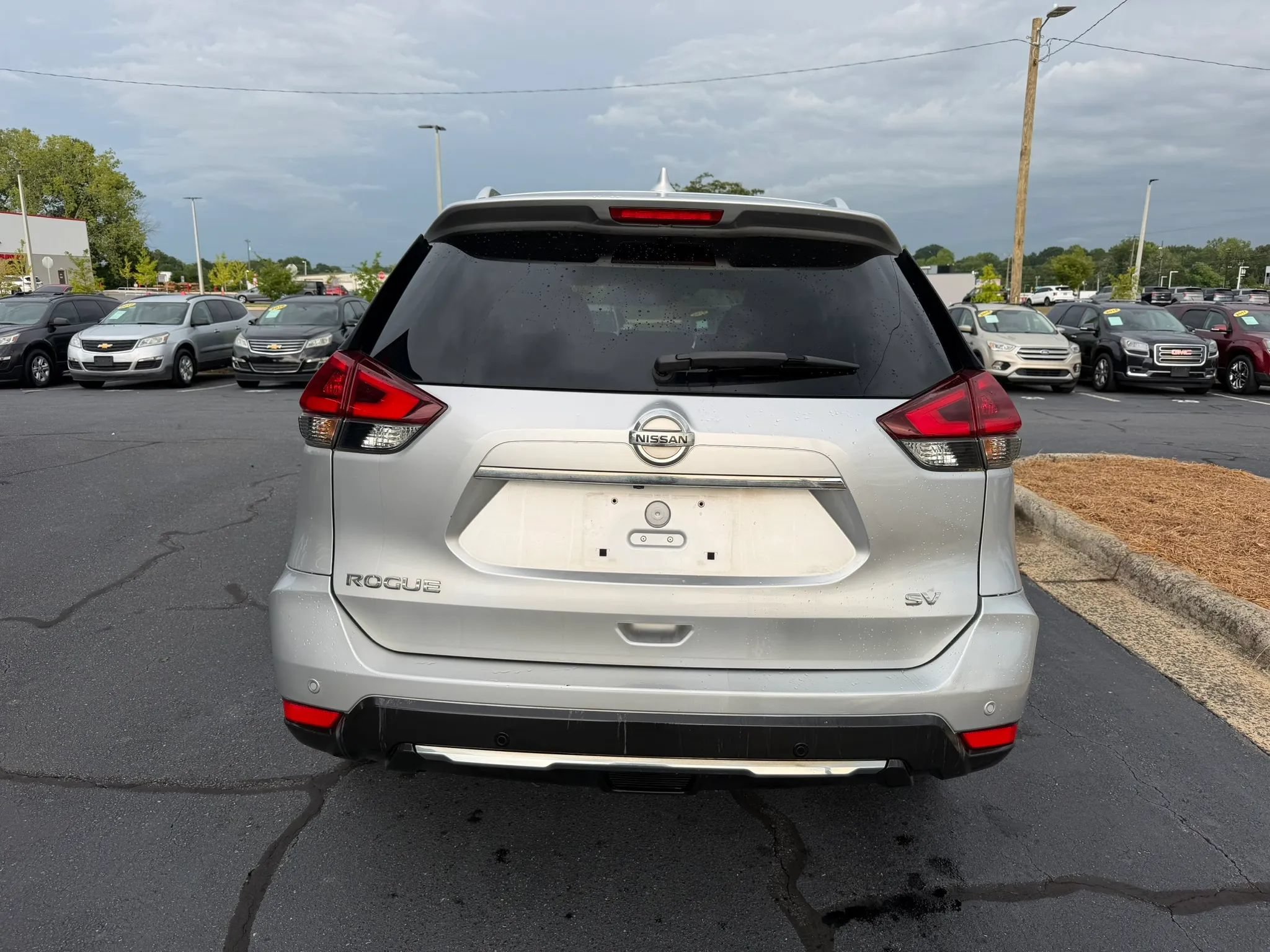 Used 2019 Nissan Rogue SV FWD image 6