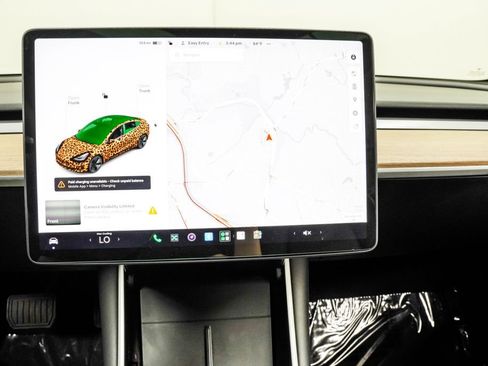 Used 2020 Tesla Model 3 Standard Range Plus RWD image 18