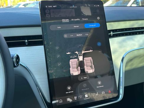 New 2025 Volvo EX90 Plus w/ Protection Package Premier image 29