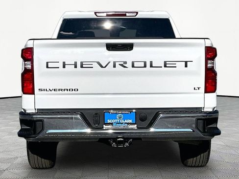 Used 2022 Chevrolet Silverado 1500 LT image 6