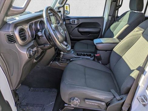 Used 2021 Jeep Wrangler Unlimited Sport image 17
