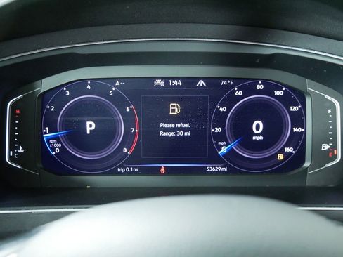 Used 2021 Volkswagen Tiguan SEL Premium R-Line image 27