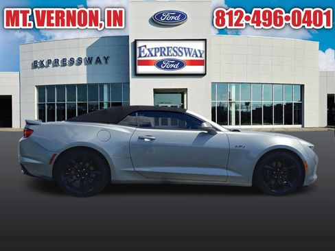 Used 2023 Chevrolet Camaro LT w/ Technology Package RWD image 6