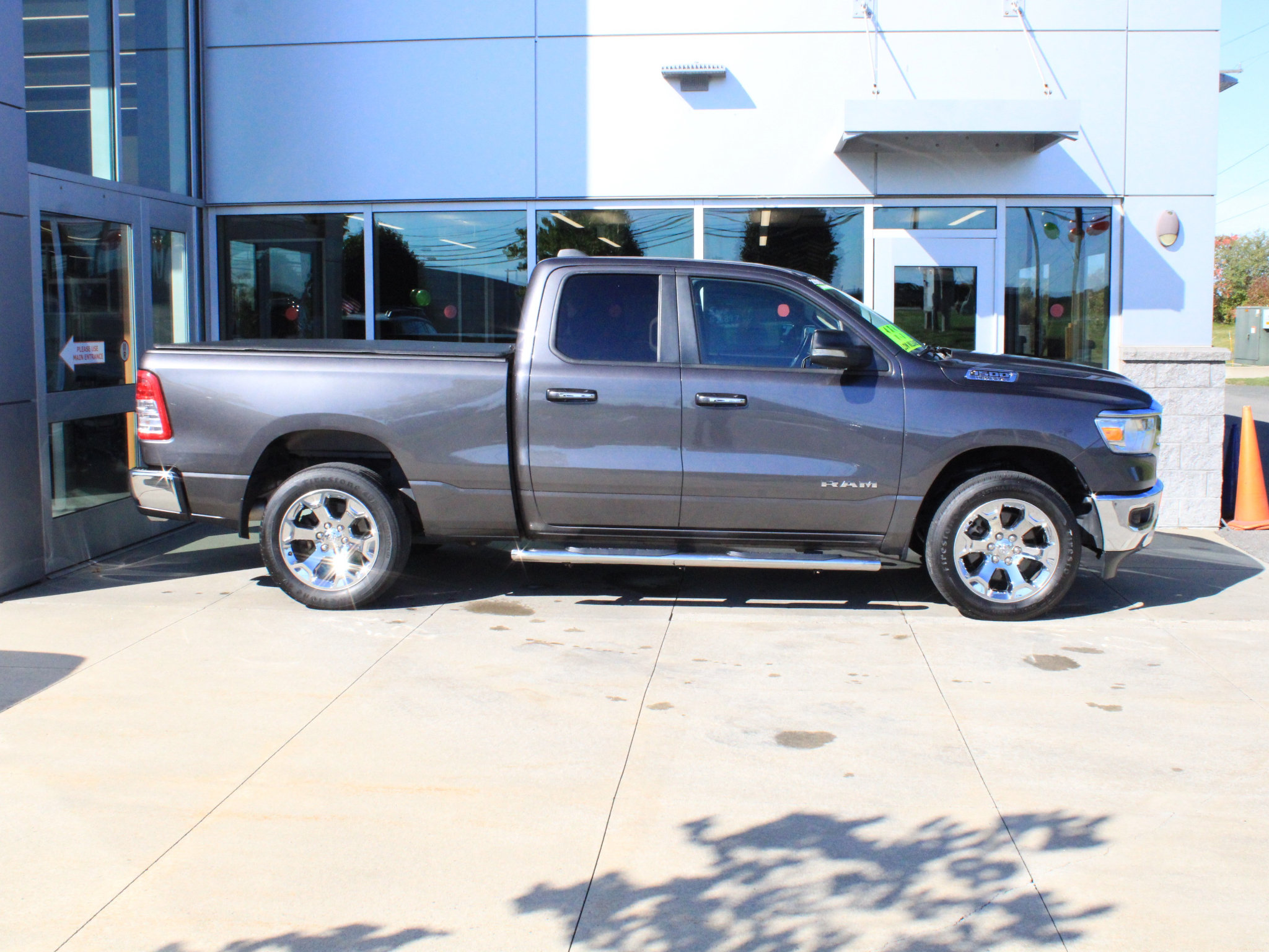 Used 2020 RAM 1500 Big Horn AWD/4WD image 4
