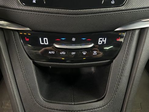 Certified 2024 Cadillac XT5 Luxury image 22
