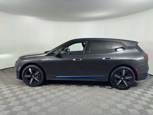 Used 2023 BMW iX xDrive50 w/ BMW I Signature Blue Package AWD/4WD image 11