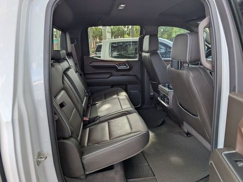 Used 2022 GMC Sierra 1500 Denali image 17