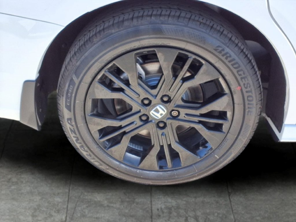 Certified 2026 Honda Odyssey Sport-L image 9