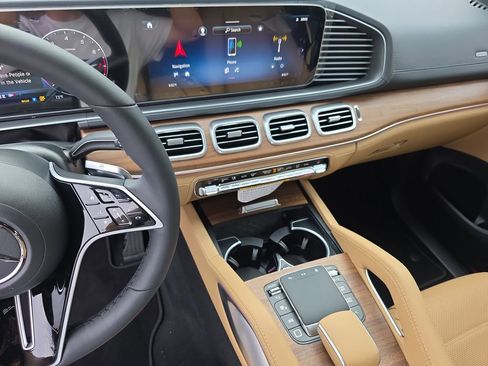 New 2026 Mercedes-Benz GLE 350 4MATIC image 18