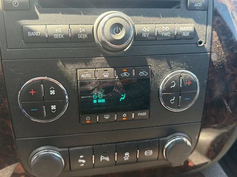 Used 2013 GMC Sierra 2500 Denali AWD/4WD image 27