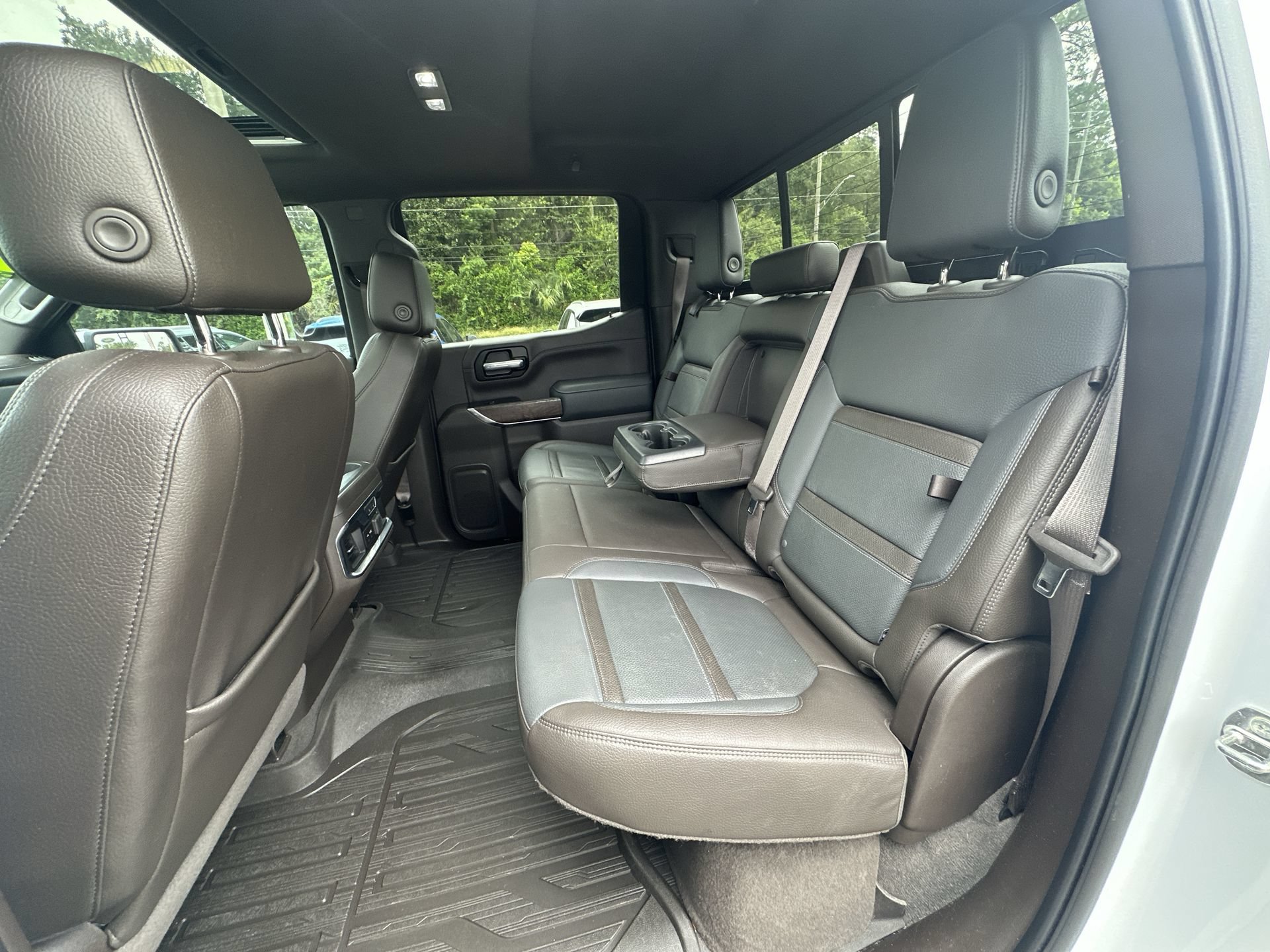Used 2020 GMC Sierra 1500 Denali w/ Denali Ultimate Package AWD/4WD image 18
