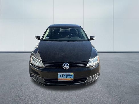 Used 2014 Volkswagen Jetta SE FWD image 2