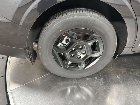 New 2026 Kia Carnival image 13