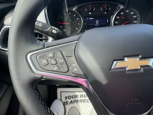 Used 2023 Chevrolet Equinox LT image 22