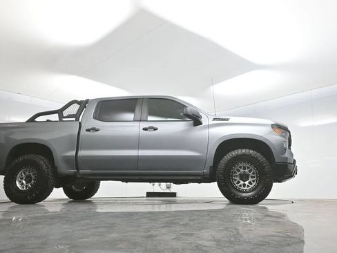 Used 2025 Chevrolet Silverado 1500 Custom Trail Boss w/ LPO, Dark Essentials Package AWD/4WD image 55