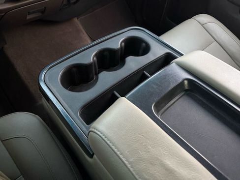 Used 2018 GMC Sierra 1500 SLT w/ SLT Premium Package image 16