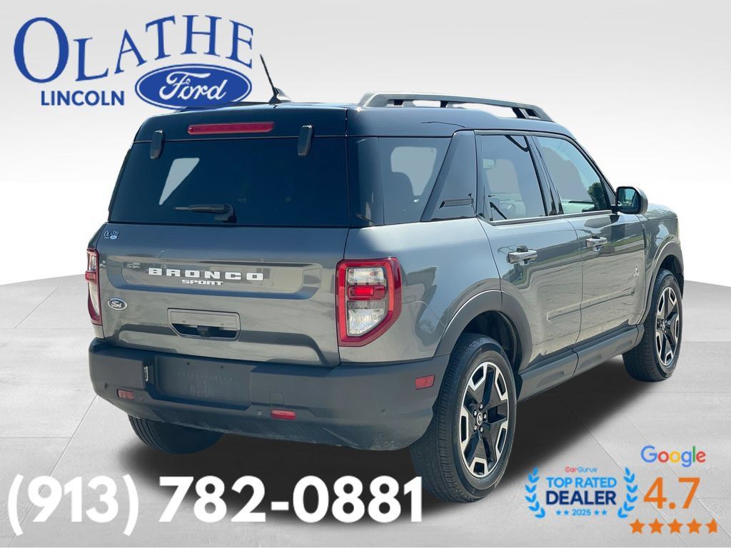 Used 2024 Ford Bronco Sport Outer Banks AWD/4WD image 6