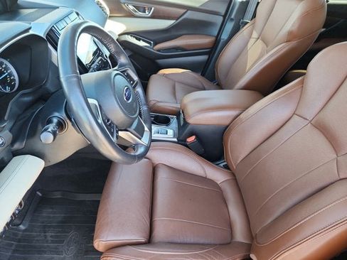 Used 2022 Subaru Ascent Touring AWD/4WD image 9