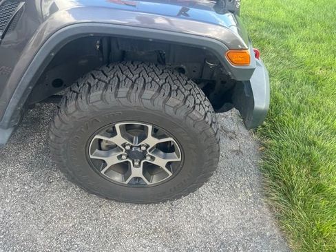 Used 2018 Jeep Wrangler Unlimited Rubicon AWD/4WD image 7